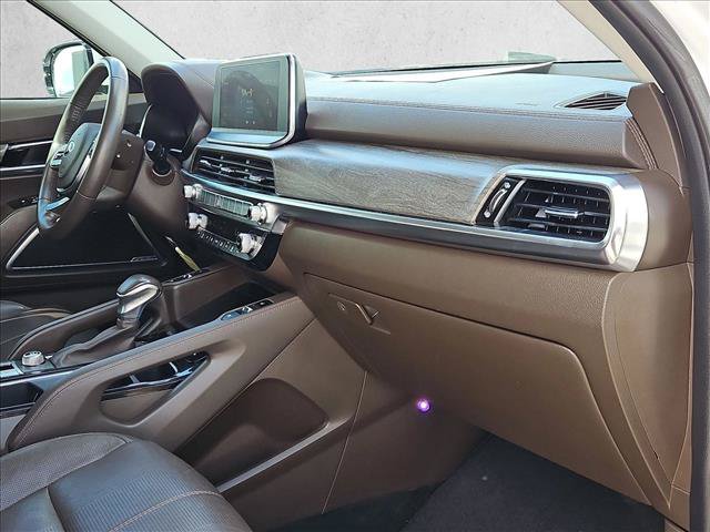 Used 2020 Kia Telluride SX w/ Towing Package FWD image 21