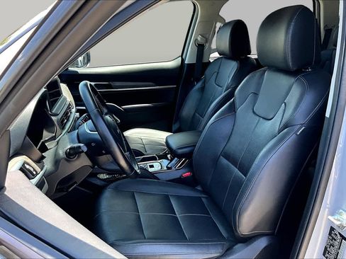 Used 2022 Kia Telluride EX w/ EX Premium Package AWD/4WD image 8