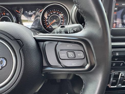 Used 2022 Jeep Wrangler Unlimited Sport AWD/4WD image 19