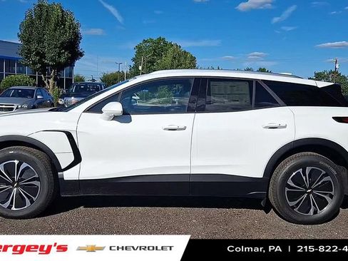 New 2025 Chevrolet Blazer EV LT image 5