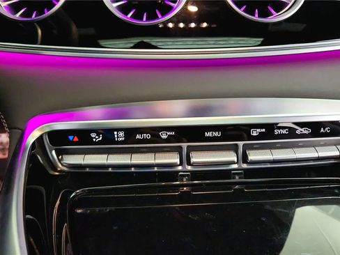 Used 2023 Mercedes-Benz AMG GT 43 image 25