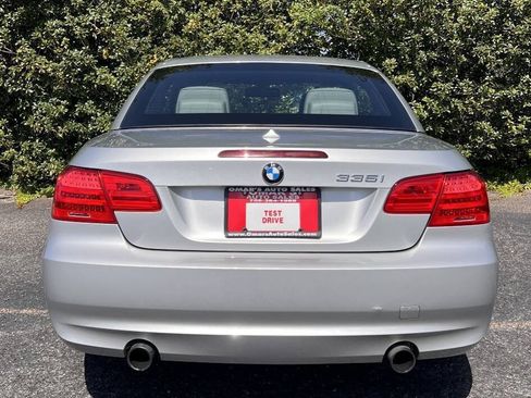 Used 2011 BMW 335i Convertible RWD image 9