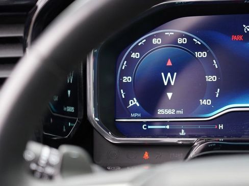 Used 2023 Chevrolet Silverado 1500 RST image 25