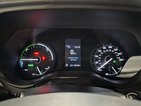 Used 2021 Toyota Sienna XSE image 18