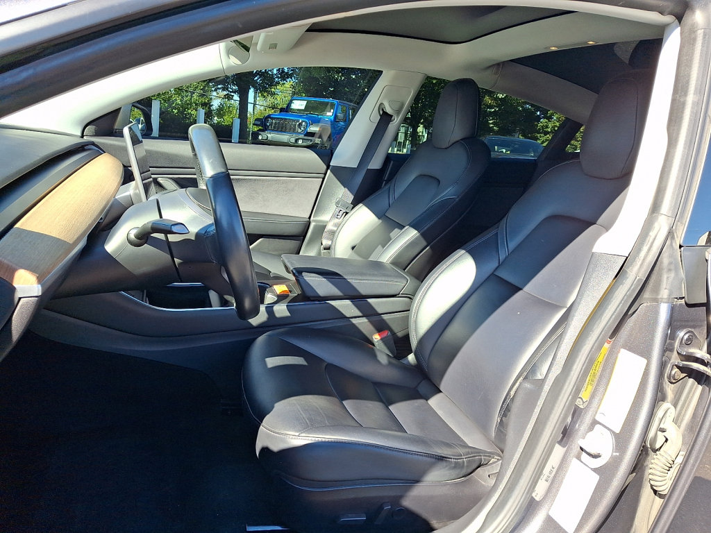 Used 2019 Tesla Model 3 AWD/4WD image 24