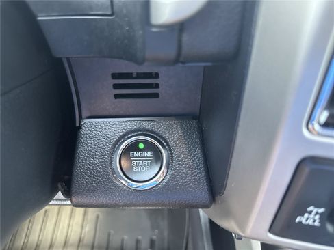 Used 2019 Ford F150 Lariat w/ Equipment Group 502A Luxury AWD/4WD image 23