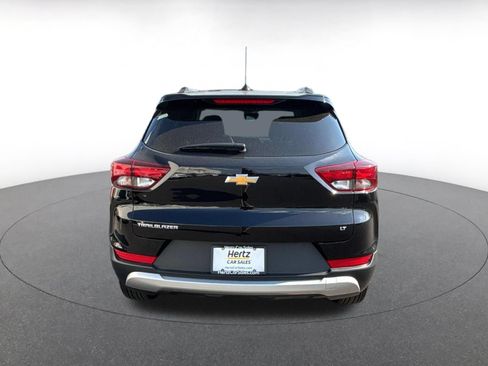Used 2025 Chevrolet TrailBlazer LT FWD image 8