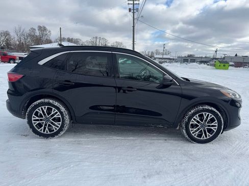 Used 2020 Ford Escape SEL image 6