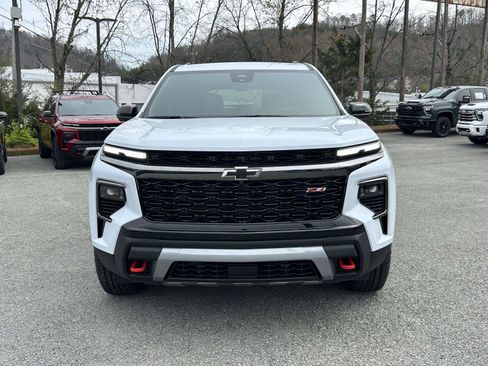 New 2026 Chevrolet Traverse Z71 w/ Driver Confidence Package image 8