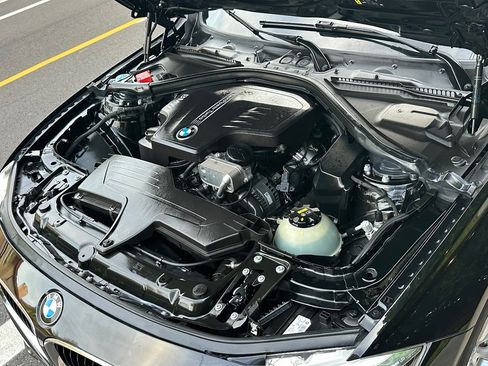 Used 2018 BMW 320i Sedan image 49