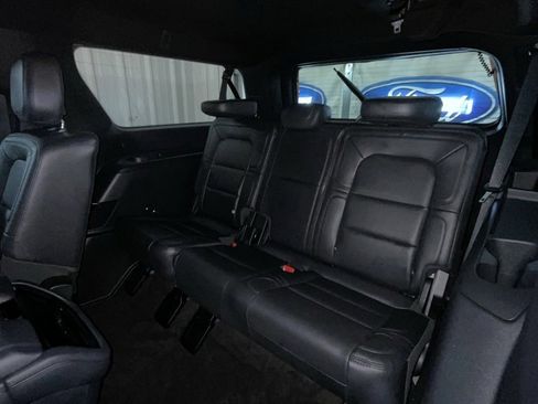 Used 2022 Lincoln Navigator L Reserve image 12
