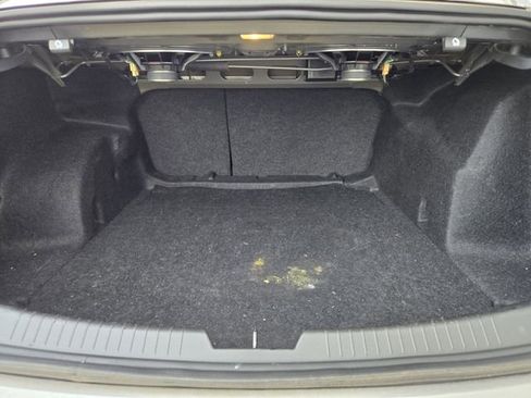 Used 2024 Chevrolet Malibu LT image 28