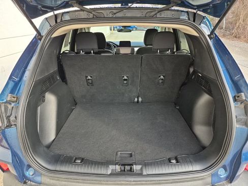 Used 2020 Ford Escape SE image 11