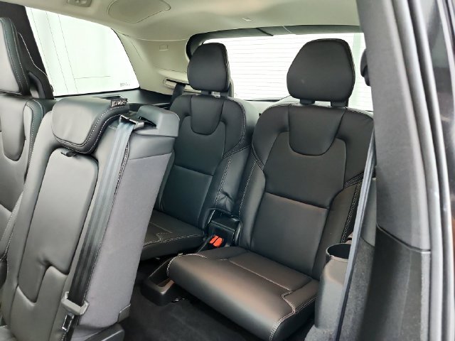 Certified 2026 Volvo XC90 B6 Ultra AWD/4WD image 30