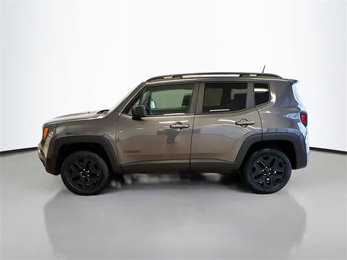 Used 2019 Jeep Renegade Sport image 3
