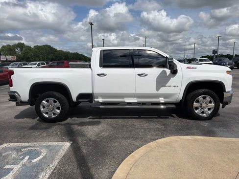 Used 2022 Chevrolet Silverado 2500 LTZ w/ LTZ Plus Package AWD/4WD image 4
