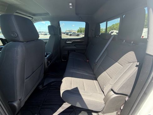 Used 2024 Chevrolet Silverado 1500 RST w/ Redline Edition AWD/4WD image 6