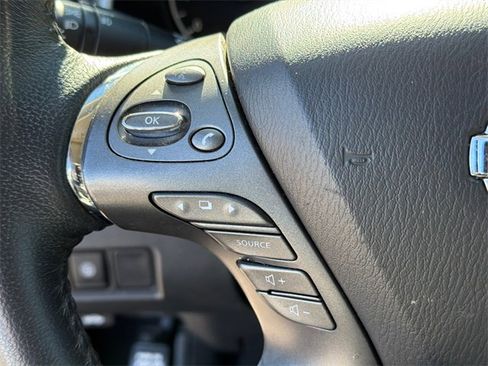 Used 2022 Nissan Murano SV image 24