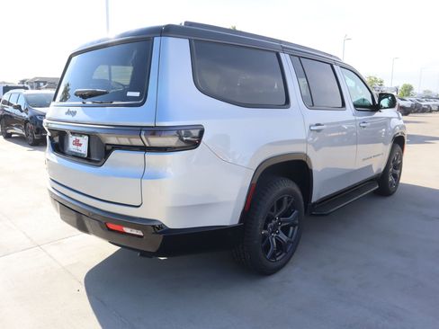New 2026 Jeep Grand Wagoneer 4WD image 23