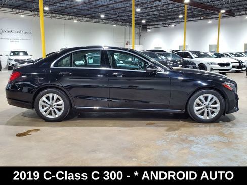 Used 2019 Mercedes-Benz C 300 Sedan image 5