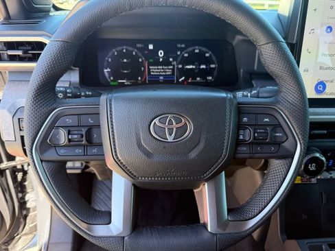 Used 2026 Toyota Tacoma 4x4 Double Cab Hybrid image 18