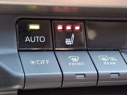 Certified 2025 Toyota Camry XLE AWD/4WD image 23