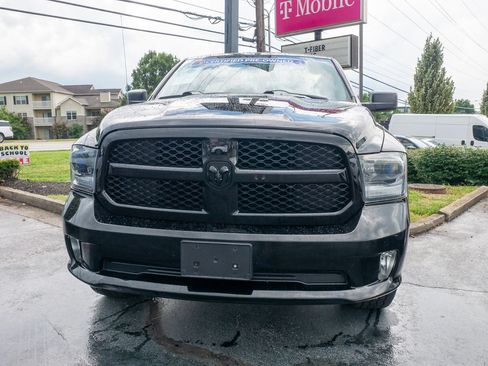 Used 2015 RAM 1500 Express AWD/4WD image 3