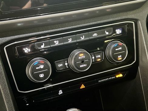 Used 2020 Volkswagen Atlas Cross Sport SEL R-Line image 12