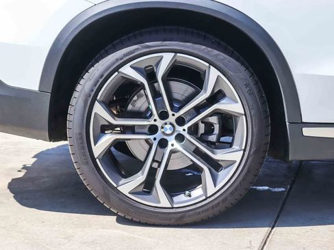Used 2026 BMW X5 sDrive40i RWD image 8
