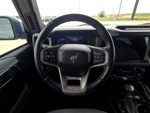 Used 2022 Ford Bronco Outer Banks w/ Sasquatch Package AWD/4WD image 13