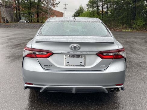 Used 2024 Toyota Camry SE FWD image 6