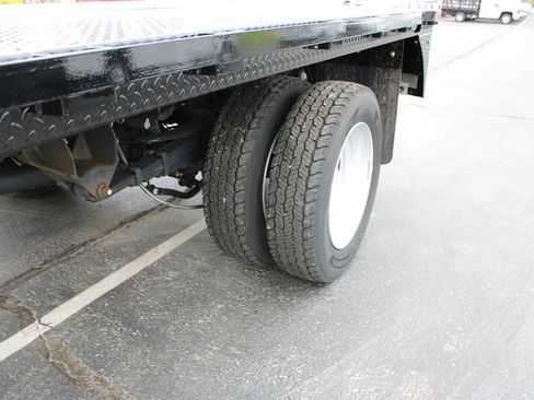 Used 2024 RAM 5500 Tradesman w/ Chrome Appearance Group AWD/4WD image 40