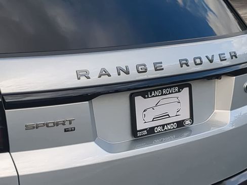Used 2022 Land Rover Range Rover Sport HSE Silver Edition image 13