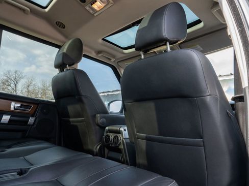 Used 2016 Land Rover LR4 HSE Silver Edition image 23