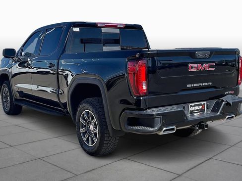 Used 2024 GMC Sierra 1500 AT4 w/ AT4 Premium Package image 11