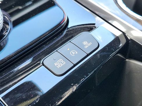 New 2026 Cadillac Escalade Platinum Sport w/ LPO, ONYX Package AWD/4WD image 28