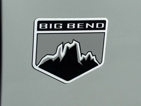 Used 2022 Ford Bronco Big Bend image 28