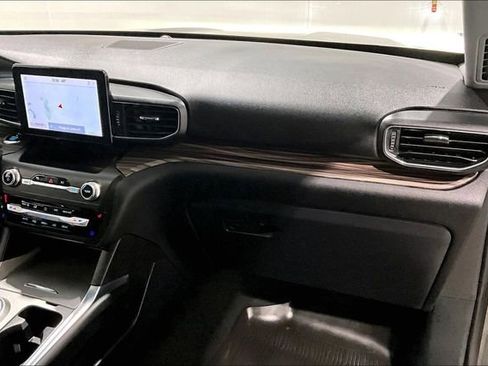 Used 2020 Ford Explorer Limited w/ Equipment Group 310A image 28