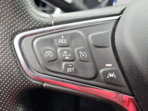 Used 2020 Chevrolet Equinox LT image 11