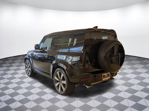 New 2026 Land Rover Defender 90 V8 AWD/4WD image 7
