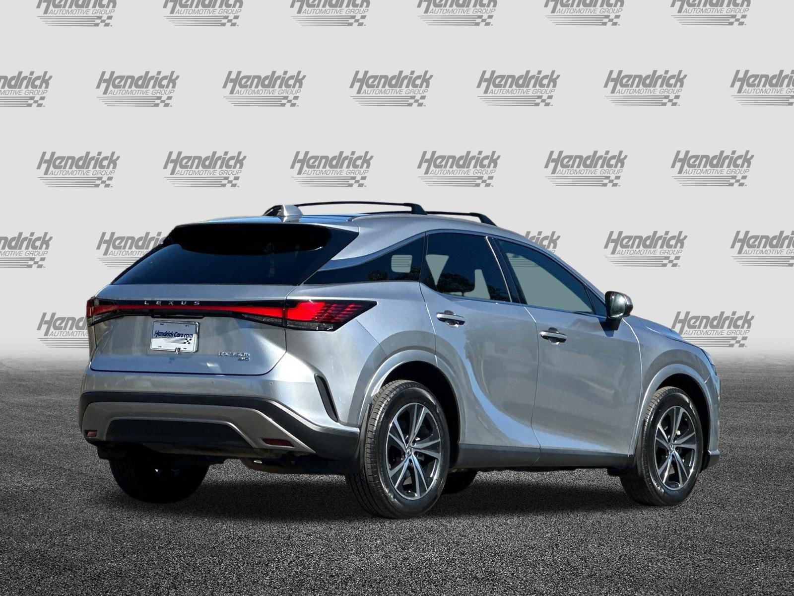 Used 2023 Lexus RX 350h w/ Cold Area Package AWD/4WD image 5