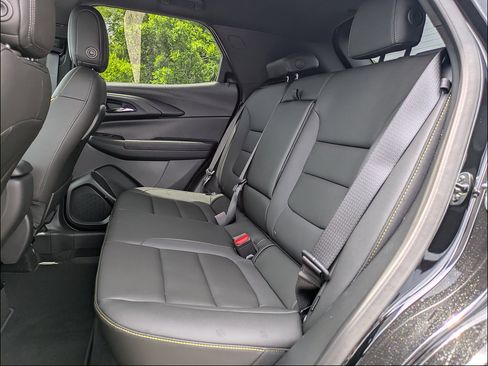 New 2026 Chevrolet TrailBlazer ACTIV w/ Convenience Package FWD image 14
