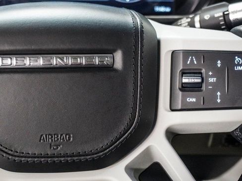 Used 2022 Land Rover Defender 90 X-Dynamic HSE AWD/4WD image 13