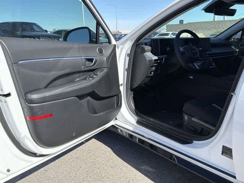 New 2026 Hyundai Sonata SEL FWD image 10