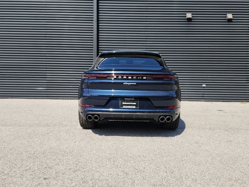 New 2026 Porsche Cayenne Coupe image 6