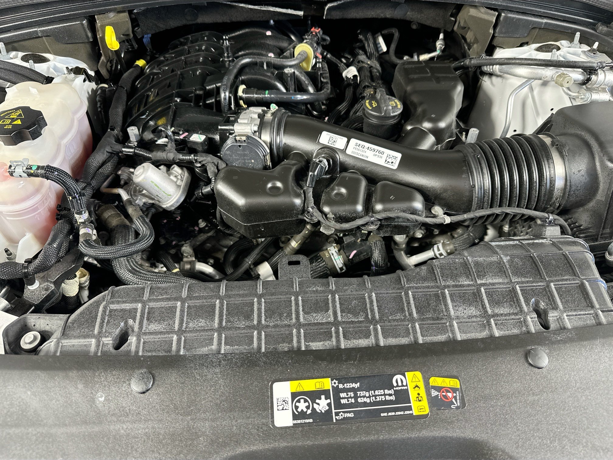 Used 2023 Jeep Grand Cherokee Altitude AWD/4WD image 28