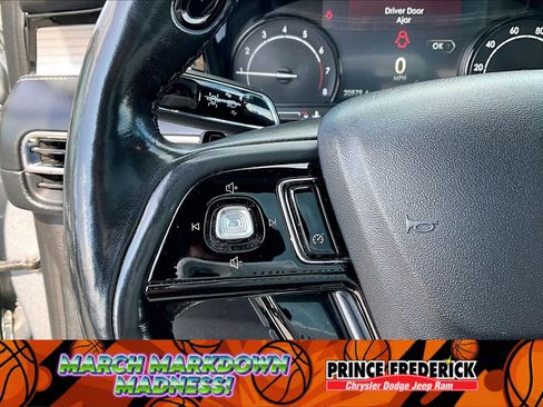 Used 2022 Lincoln Corsair Standard w/ Premium Package image 15