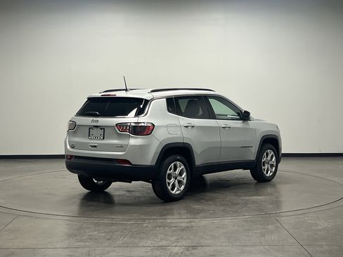 New 2026 Jeep Compass Latitude image 8