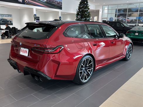 New 2026 BMW M5 Touring w/ M Driver's Package image 5