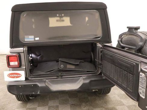 Used 2020 Jeep Wrangler Sport AWD/4WD image 28